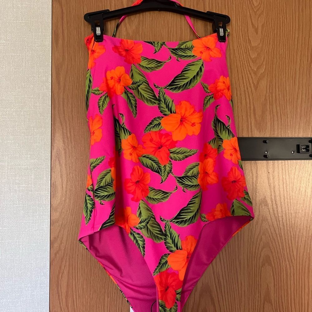 Beach Riot Pink Floral One-Piece Swimsuit - Picture 2 of 5